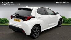 Toyota Yaris 1.5 Hybrid Design 5dr CVT Hybrid Hatchback